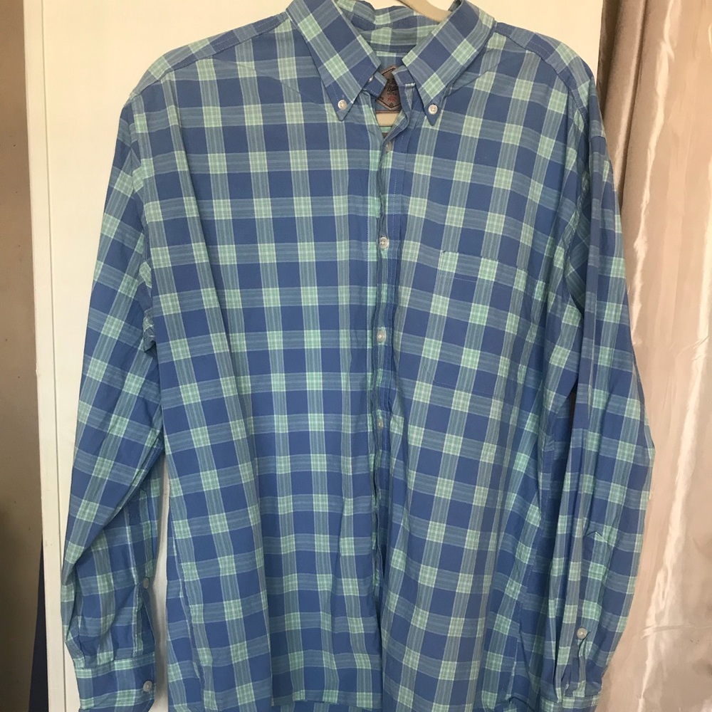 Bills Khakis Classic Fit Button Down Size Large